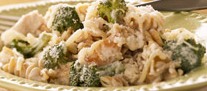 chicken broccoli pasta casserole